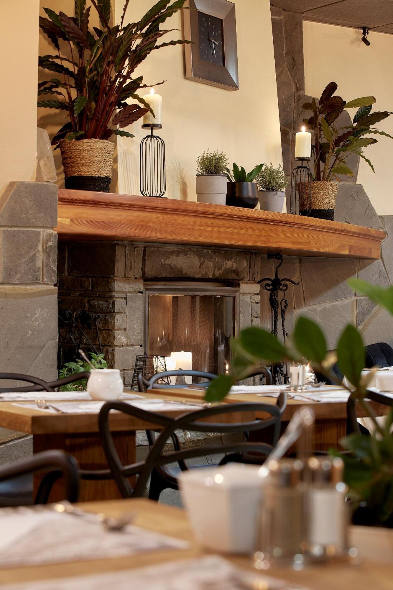 Skalny Hotel 3*